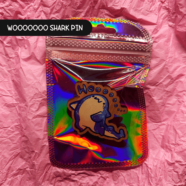 Shark pin